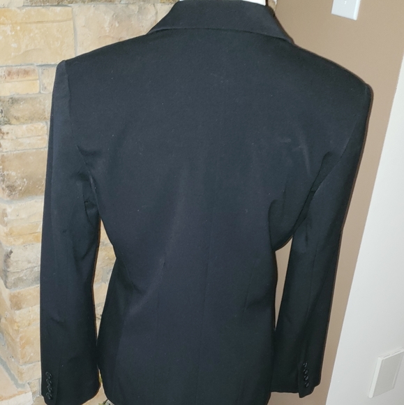 Jacket - Picture 3 of 4